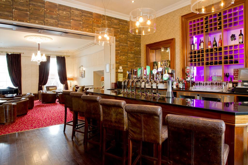 Annebrook House Hotel Мълингар Екстериор снимка