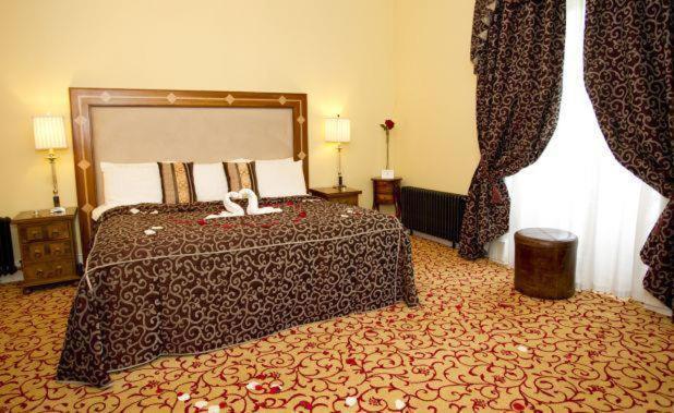 Annebrook House Hotel Мълингар Екстериор снимка