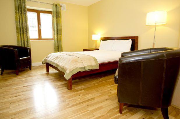 Annebrook House Hotel Мълингар Екстериор снимка