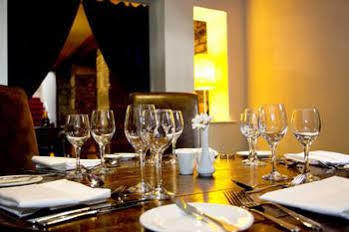 Annebrook House Hotel Мълингар Екстериор снимка